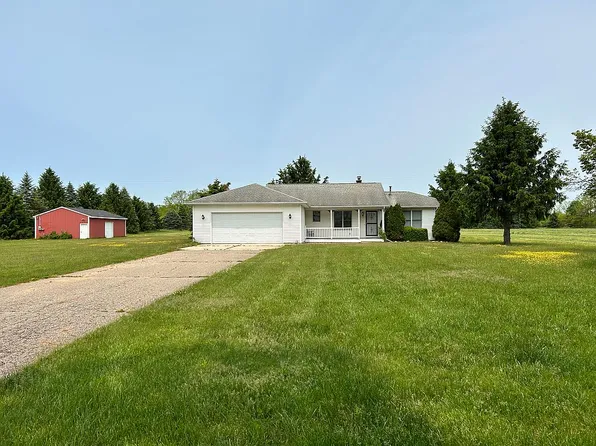 9944 W De Ave, Kalamazoo, MI 49009