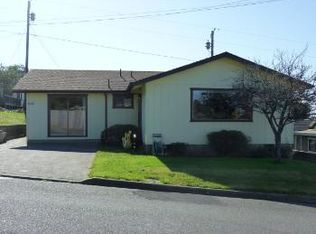 94254 2nd St, Gold Beach, OR 97444