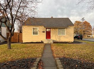 323 E 3rd Ave, Kennewick, WA 99336