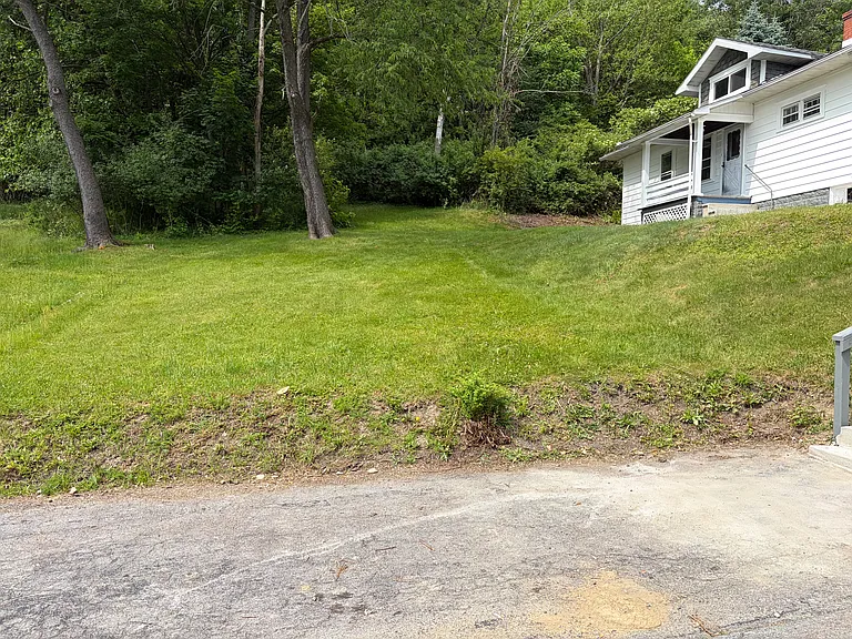 2719 Jefferson St — Photo 11