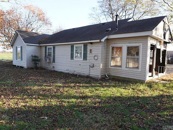 4th image of 3075 E County Road 262