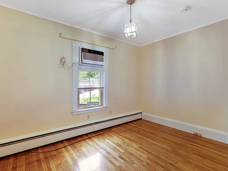 977 Main St #1 — Photo 19