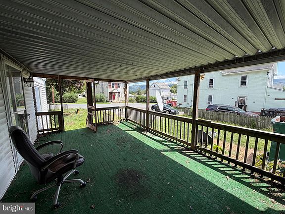 2nd image of 308 N Keystone St