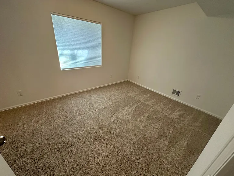 7226 Rim Bluff Ln — Photo 5
