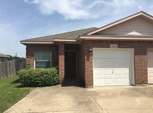 5921 Lovingham Ct, Arlington, TX 76017