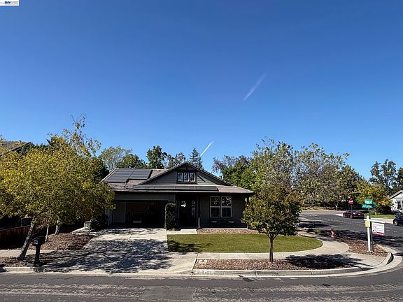 2nd image of 6492 Altamar Cir