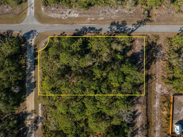 924 Pandora Dr #12, Indian Lake Estates, FL 33855