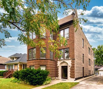208 S Austin Blvd, Oak Park, IL, 60304