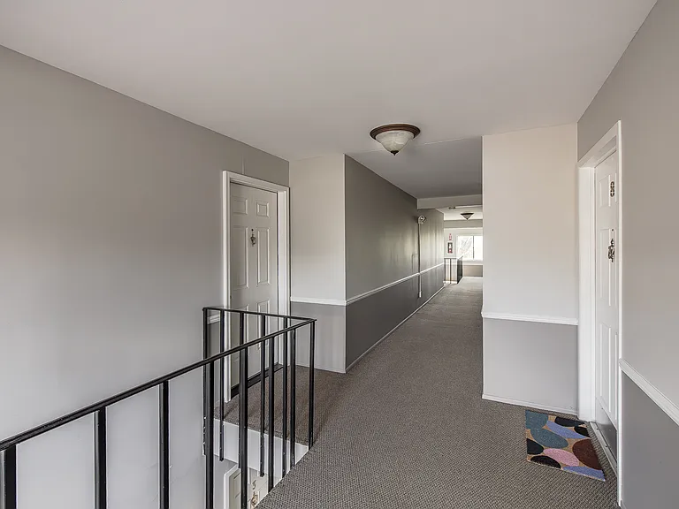 4103 Benjamin Ave #7 — Photo 12