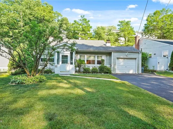482 Midland Avenue, Yonkers, NY 10704