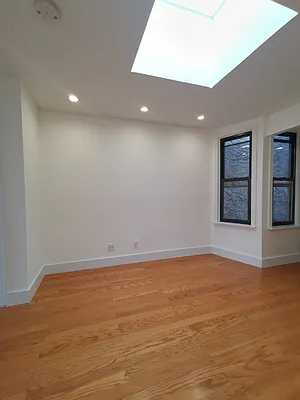 Rented by Homefront Management E29, Inc. | media 18