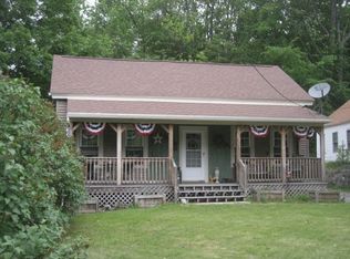 22 Main St, Ashburnham, MA 01430