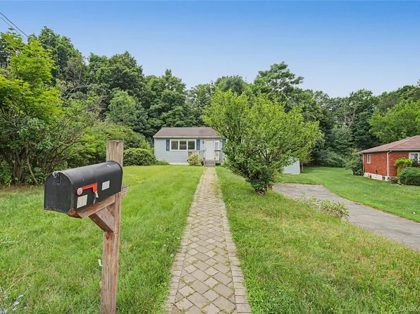 34 Duelk Avenue, Monroe, NY 10950
