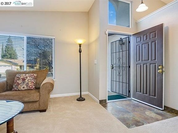4th image of 4024 S Royal Links Cir