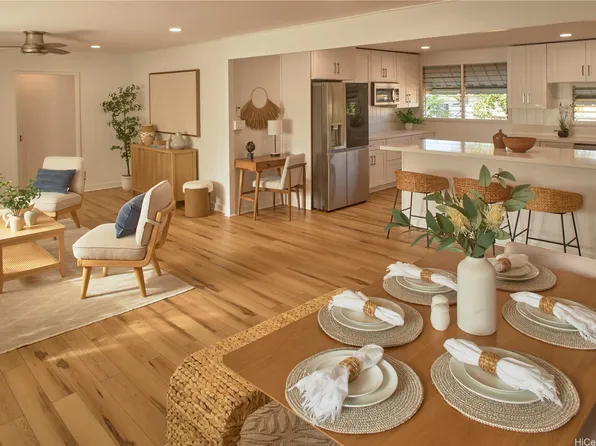 1202 Puu Poni Pl, Pearl City, HI 96782