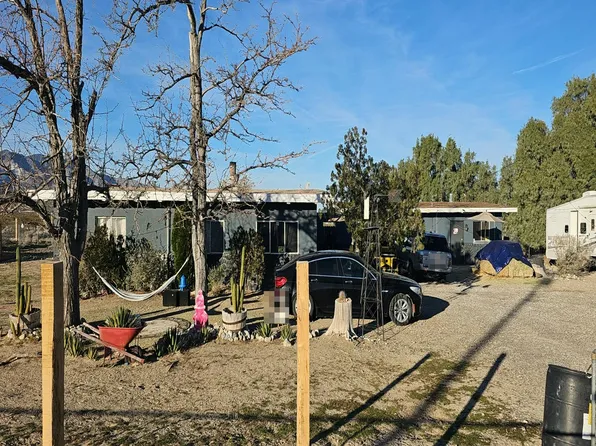 9676 Visalia Ave, Lucerne Valley, CA 92356