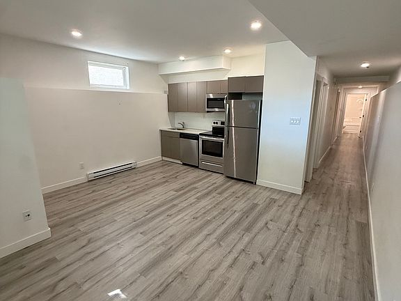 4th image of 439 Winterton Ave #A