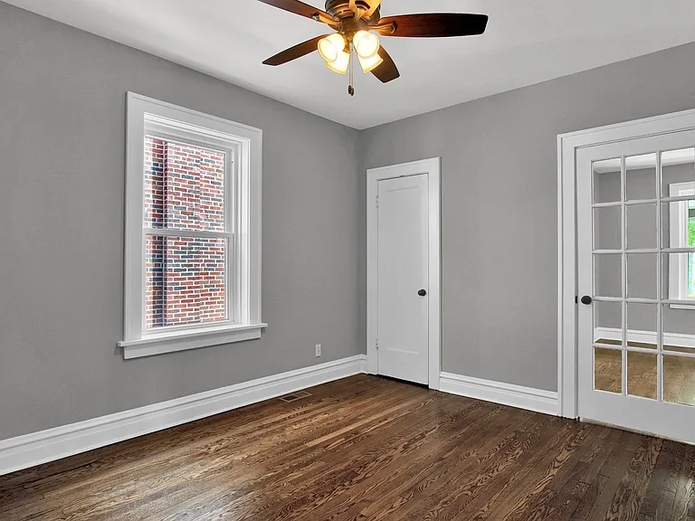 5047 Mardel Ave — Photo 14