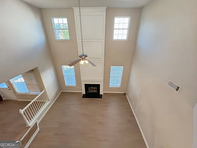 2751 Spence Ct — Photo 28