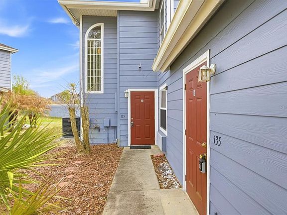 3rd image of 135 ORCHID DRIVE