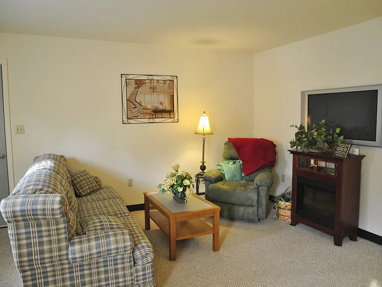Londontowne and Robinwood Apartments — Photo 31