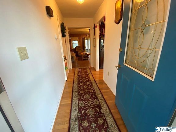 4th image of 280 Dogwood Cir