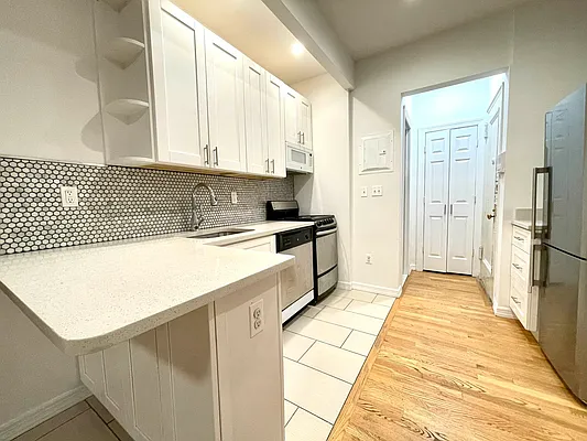 Rented by JM Preston Properties LLC | media 21