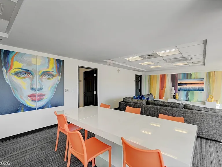150 Las Vegas Blvd #1711 — Photo 36