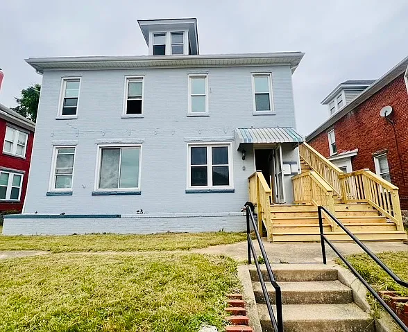 807 Mulberry Ave