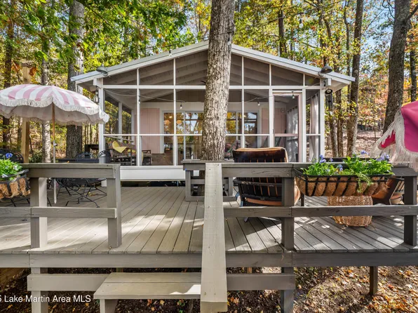 1060 Arrowhead Rd, Dadeville, AL 36853