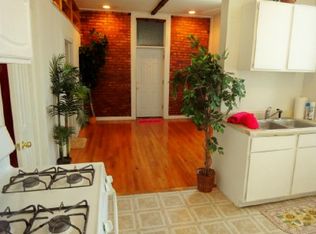 1362 W Fuller St APT 1R, Chicago, IL 60608