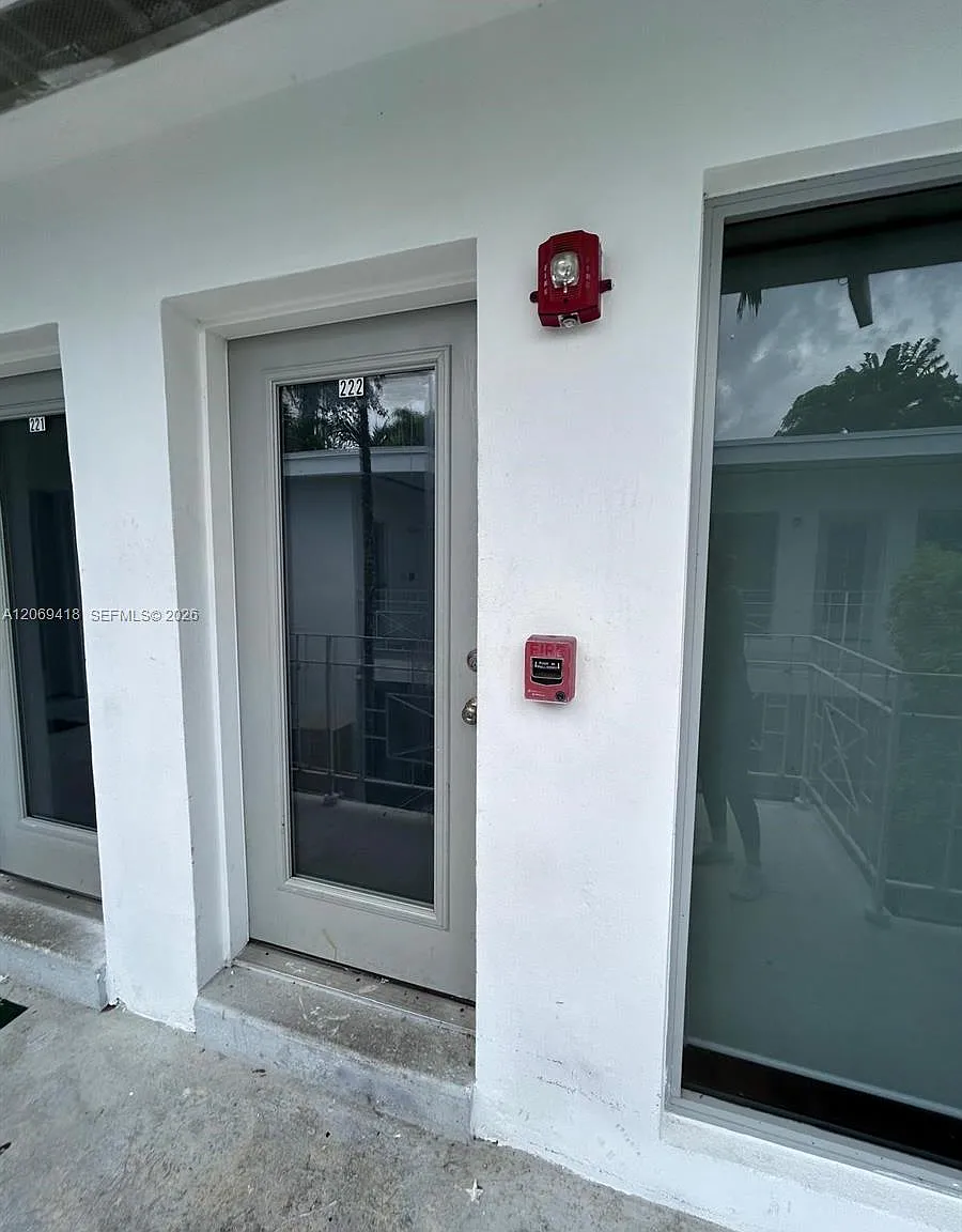 Etruria Condo — Photo 1