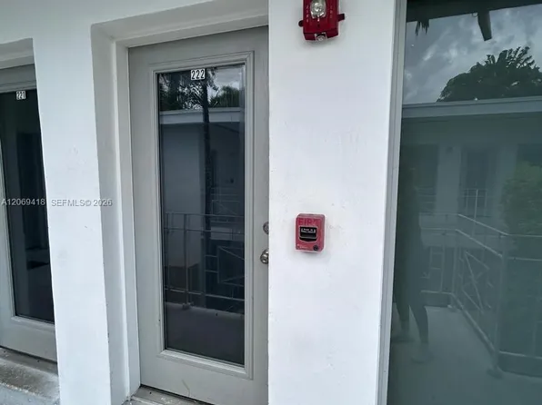 1560 Pennsylvania Ave APT 222, Miami Beach, FL 33139