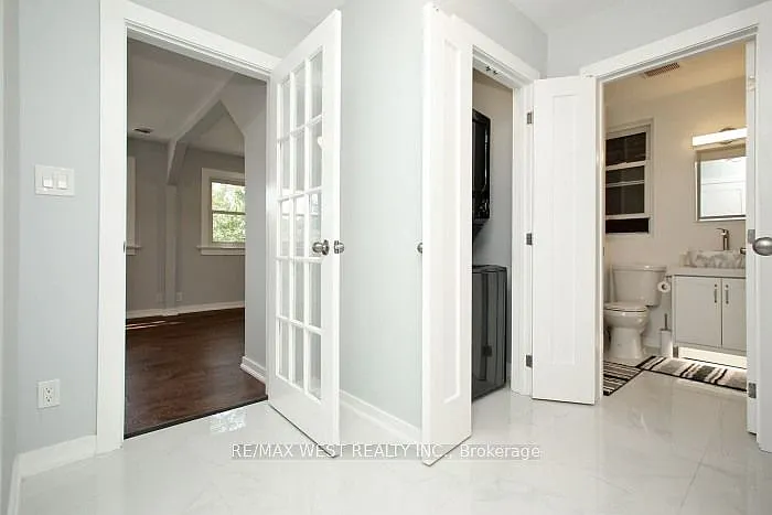 420 Annette St #UPPER LEVEL — Photo 15