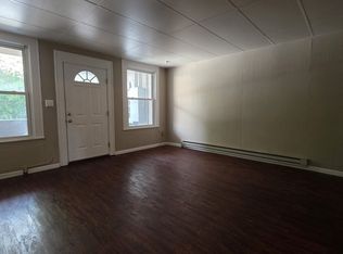 302 W Main St APT 5, Johnson City, TN 37604