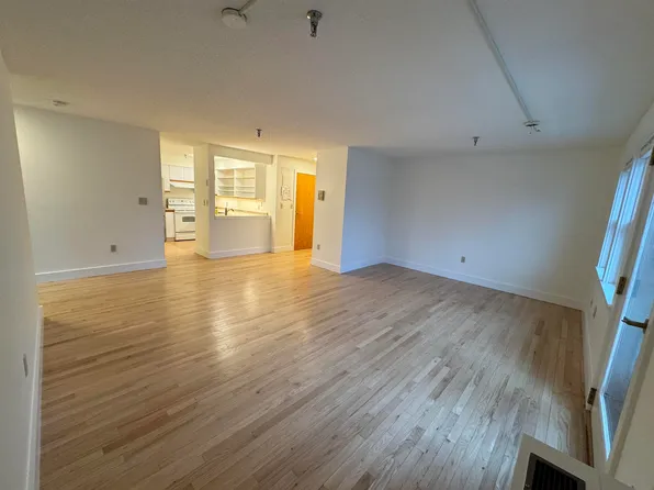 53 Lyme Road #27, Hanover, NH 03755