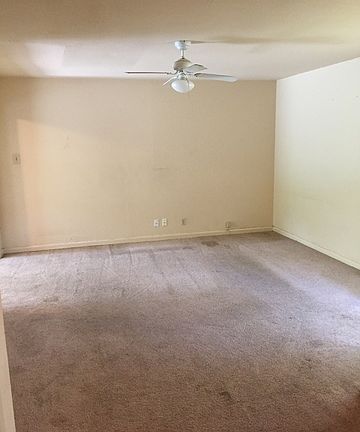 4th image of 54 Newport Dr