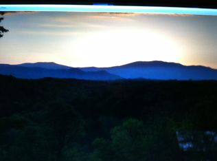 90 Pine Tree Dr, Blue Ridge, GA 30513