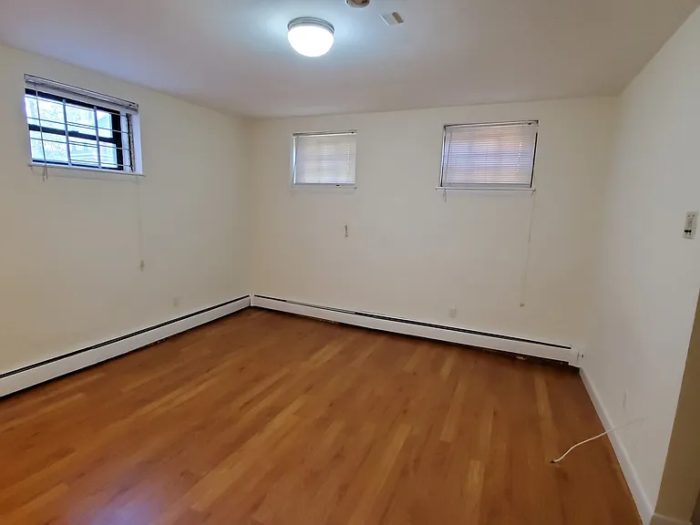 45 Chester St #B2 — Photo 4