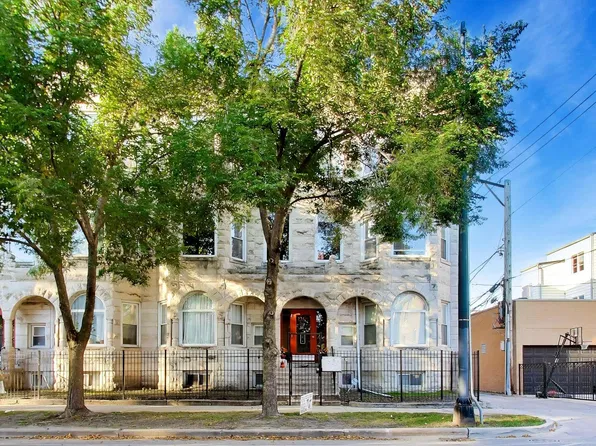 1108 E Marquette Rd #207, Chicago, IL 60637