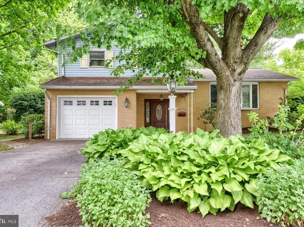 830 King St, Palmyra, PA 17078