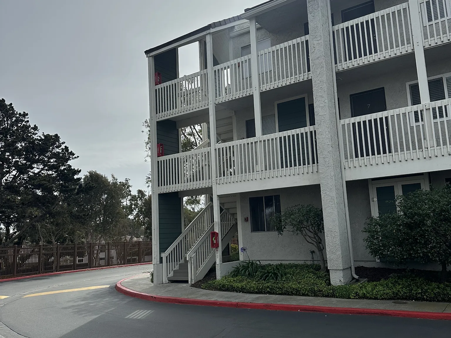 Ventura 201-6 - 1 — Photo 2