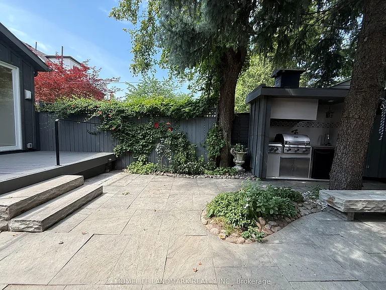 80 Rockwell Ave #1 — Photo 35