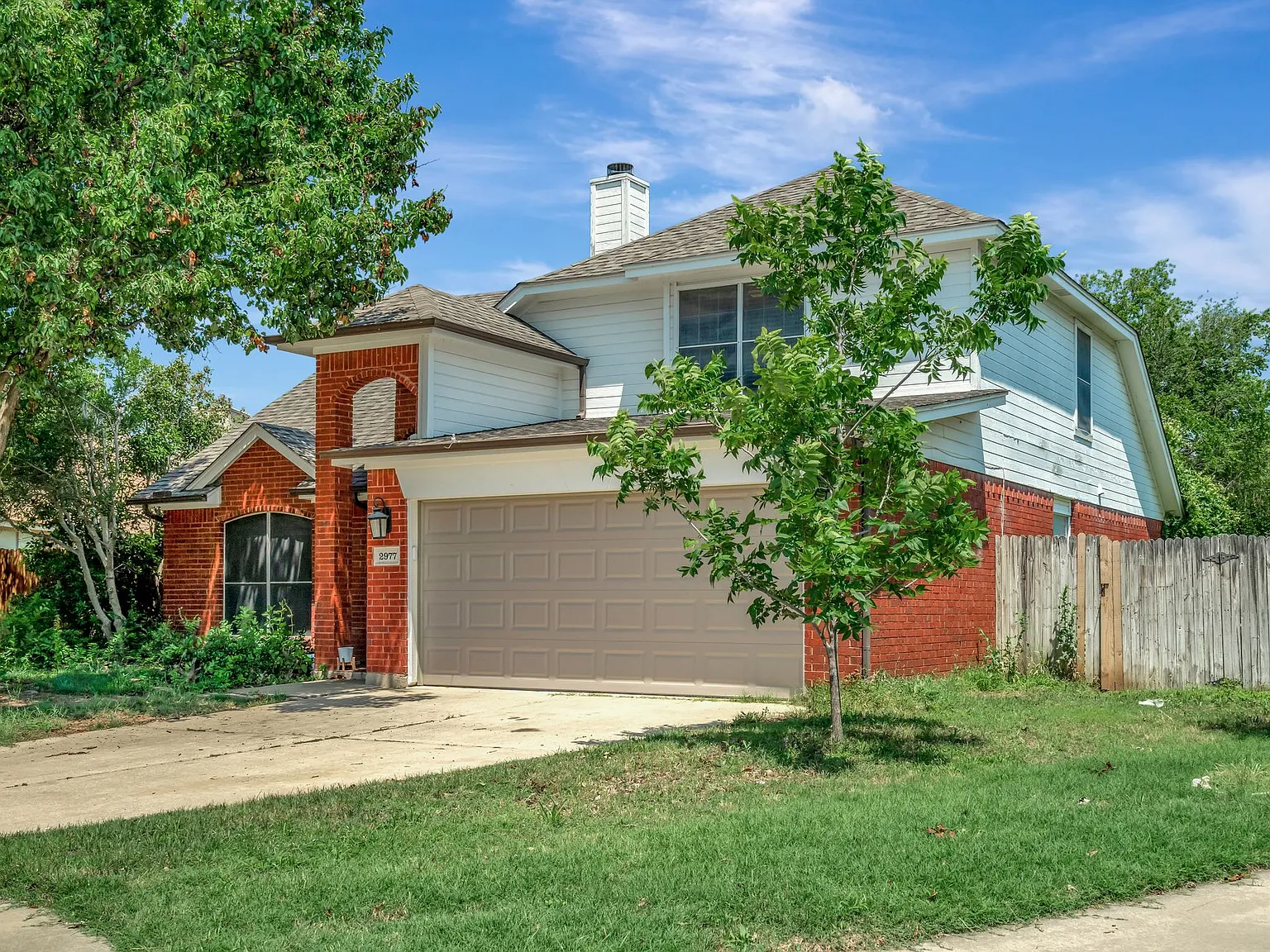 3 bed, 2.5 bath, 2088 sqft, $3,000 — Photo 2