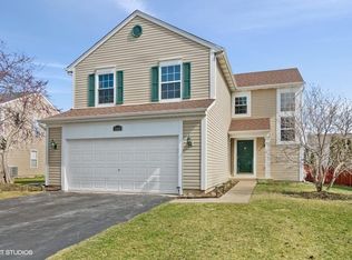 2460 Emerson Ln, Naperville, IL 60540