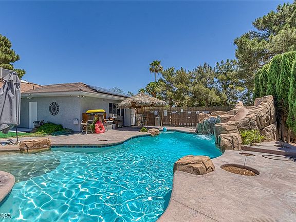 4th image of 5755 W Meranto Ave