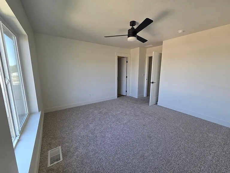 363 Eden Rose St — Photo 13