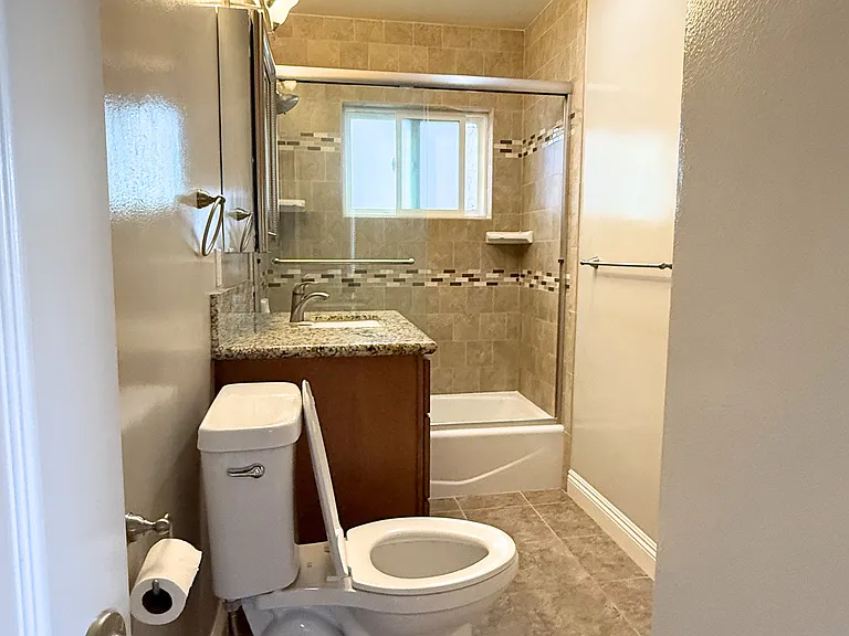276 S Sierra Madre Blvd #18 — Photo 6