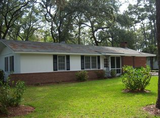 18 Cardinal Rd, Savannah, GA 31406