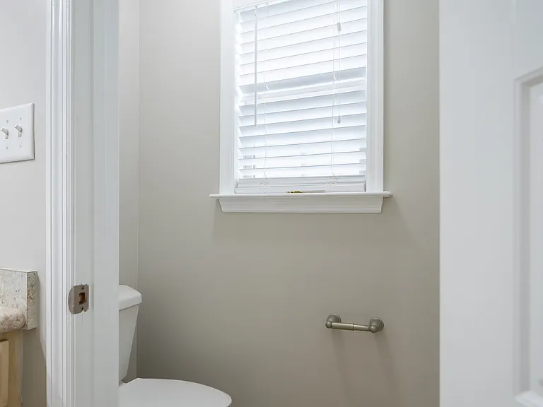 4251 Shadow Garden Dr — Photo 22